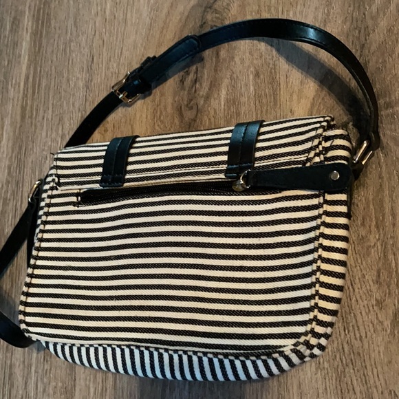 🦋4/$25 Cute Crossbody Purse - Picture 6 of 13